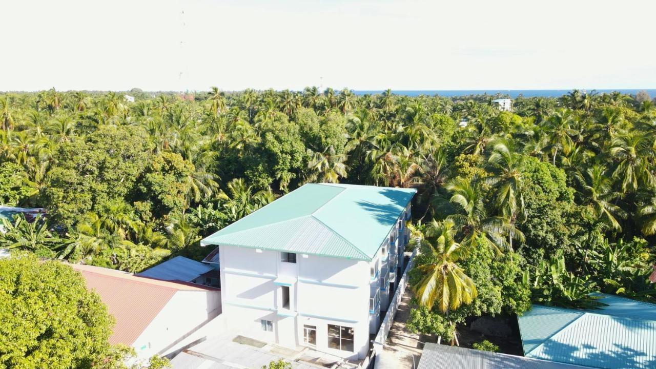 Silver County Hotel, Fuvahmulah - Maldives エクステリア 写真