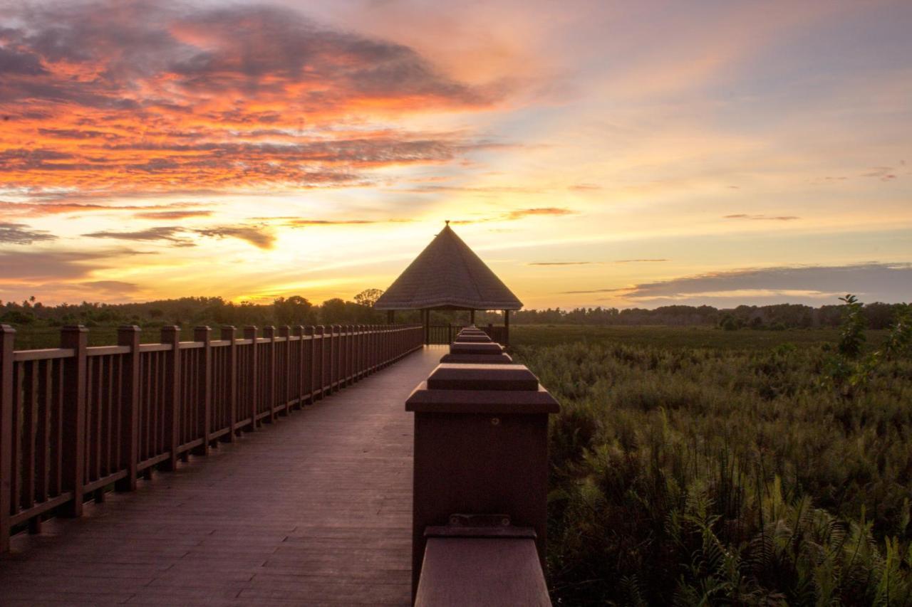 Silver County Hotel, Fuvahmulah - Maldives エクステリア 写真